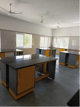 MODERN BIOLOGY LABORATORY